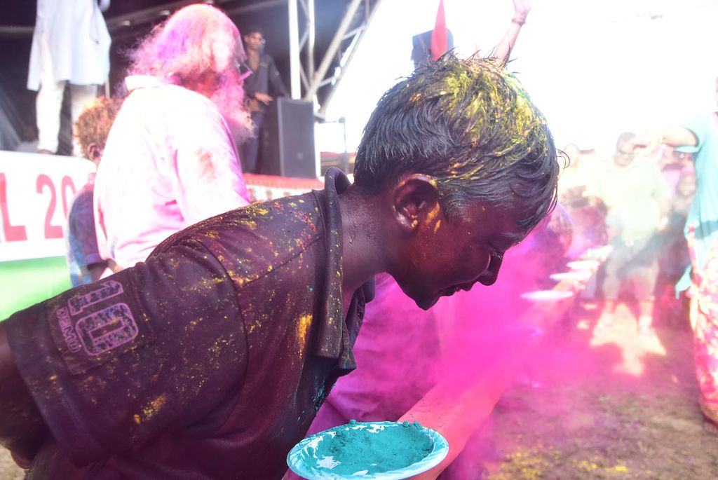 Phagwa Festival Photo Gallery Trinidad Guardian