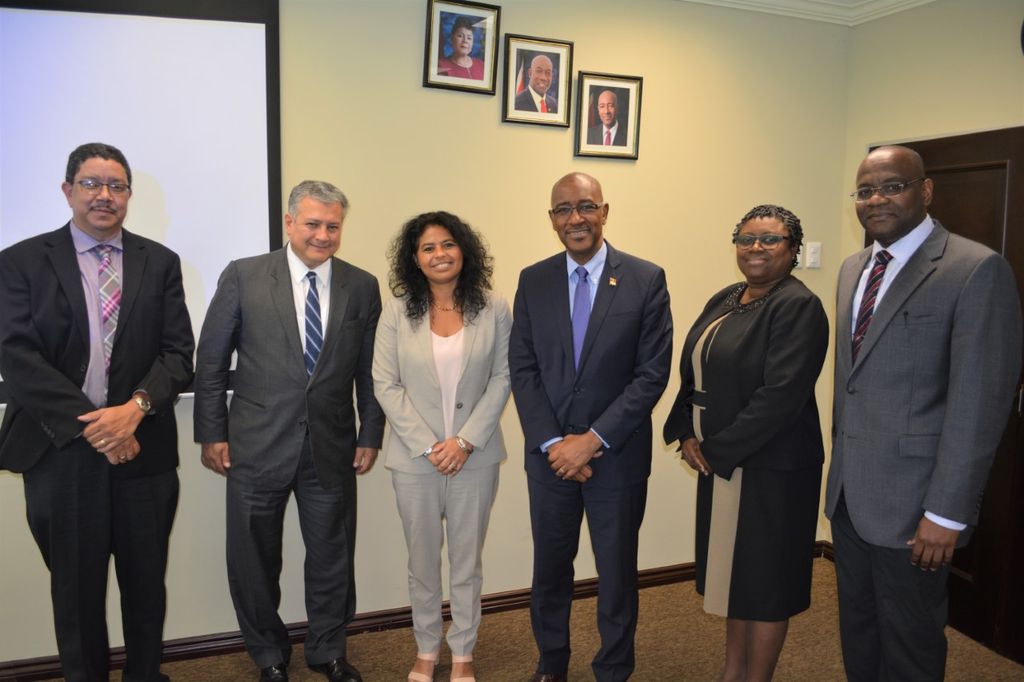 Ministry Meets With Idb On Water Challenges In T&t - Trinidad Guardian