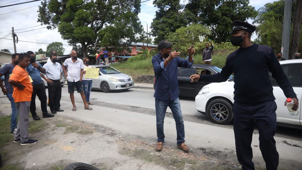 Unc Councillor And Wasa Security Clash Over Burning Tires Protest Trinidad Guardian 9245