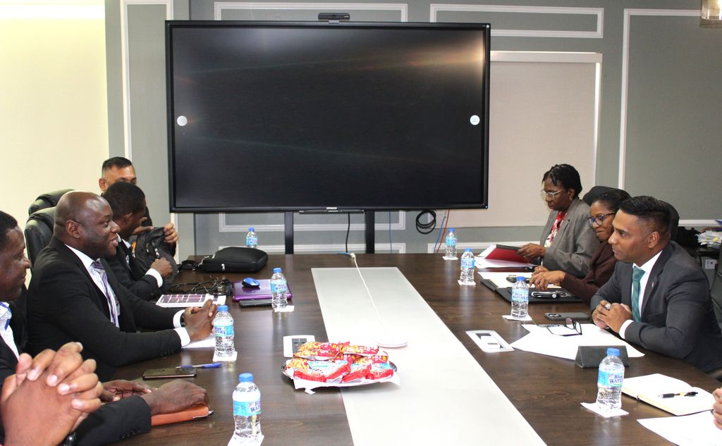 CPO meets with new executive of Fire Service Association Trinidad