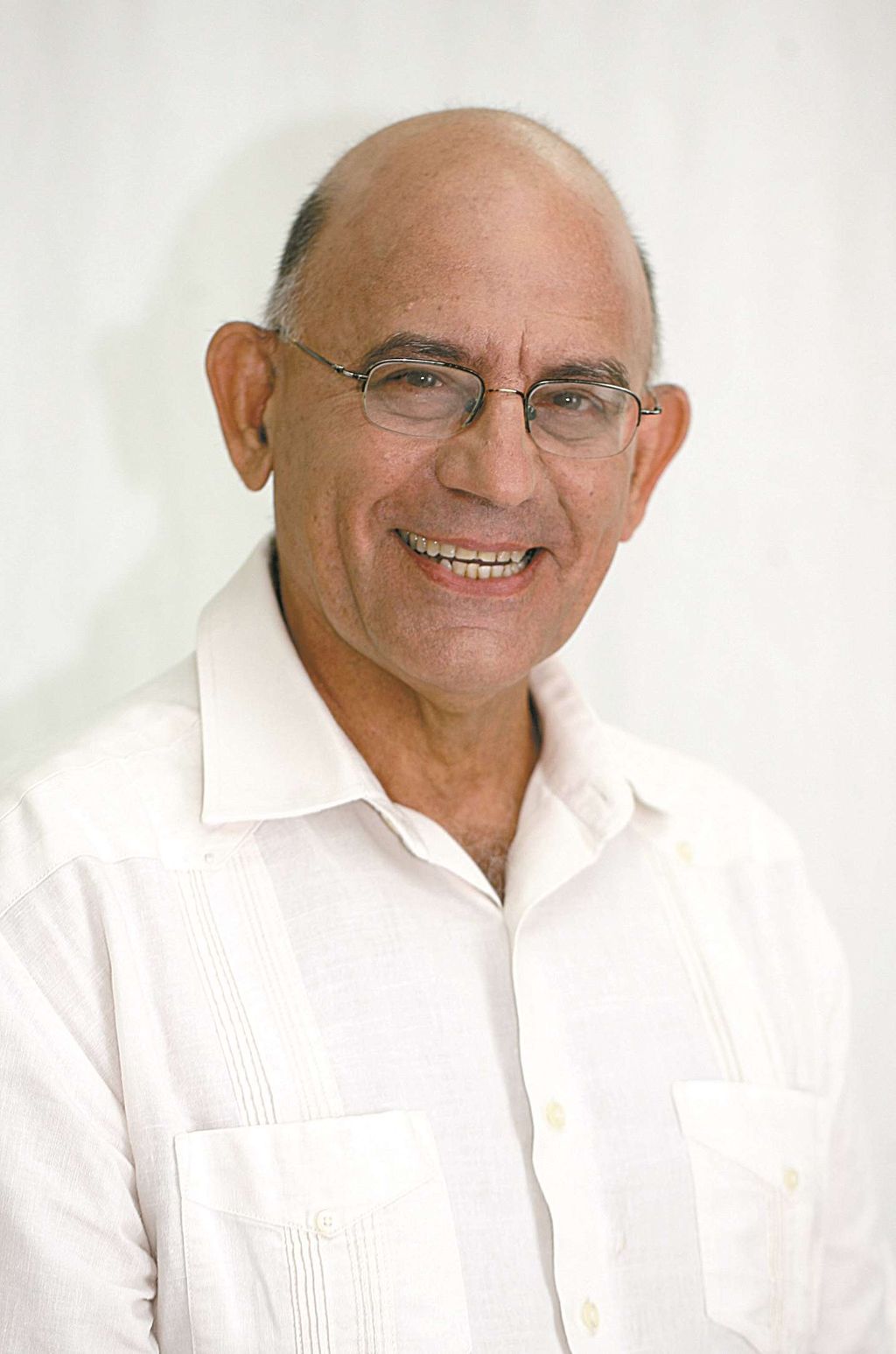 Dr David Bratt