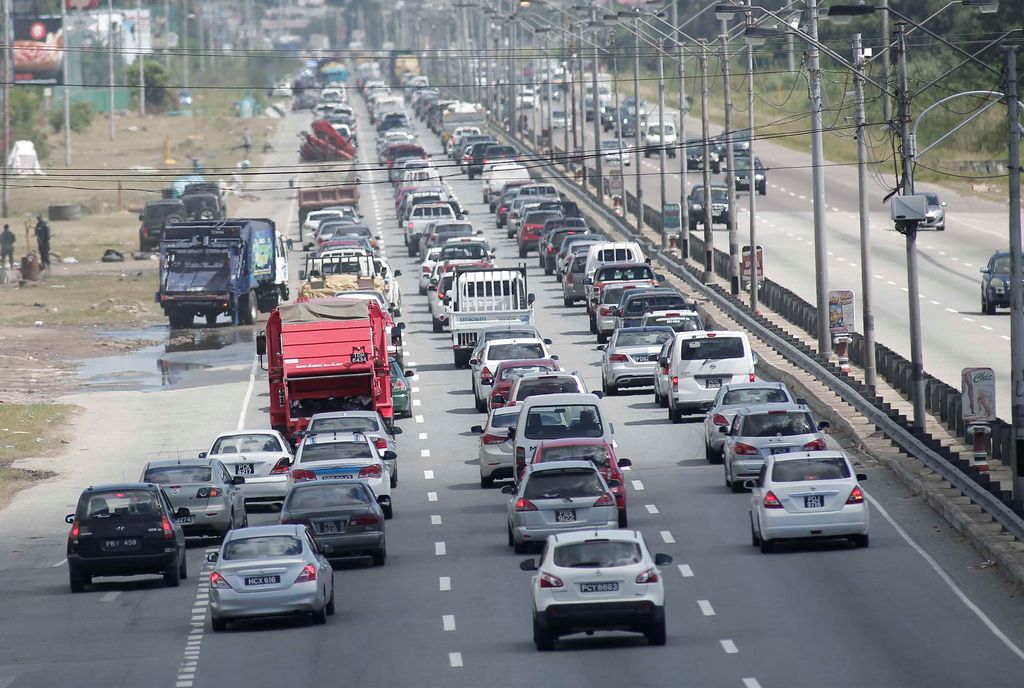 Over 1 million cars on T&T's roads - Trinidad Guardian