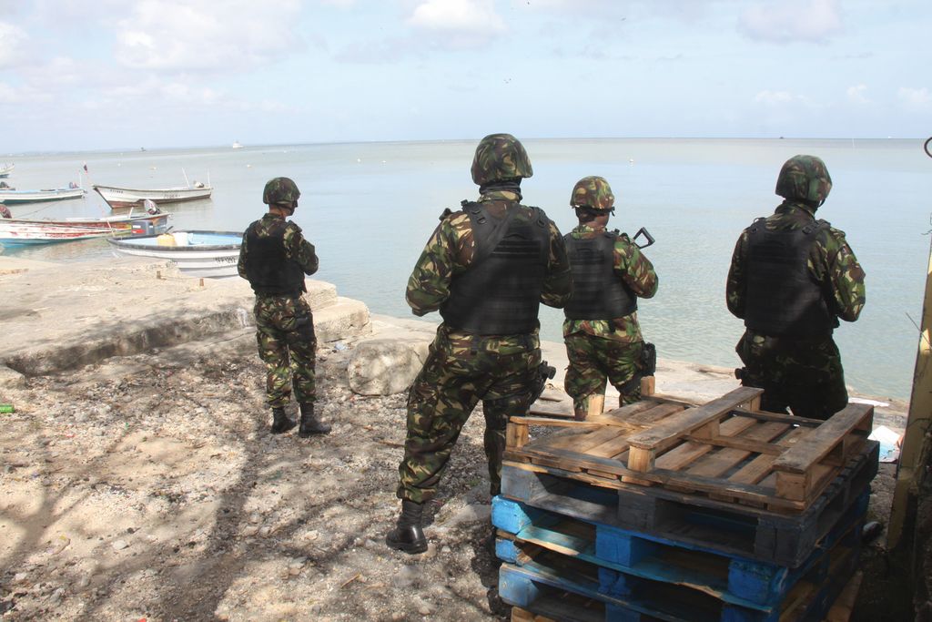 Soldiers on patrol at Sando Wharf - Trinidad Guardian