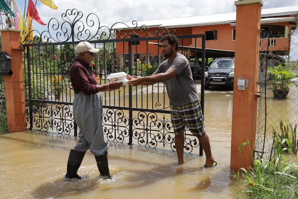 Sinanan on flood chaos: - Trinidad Guardian