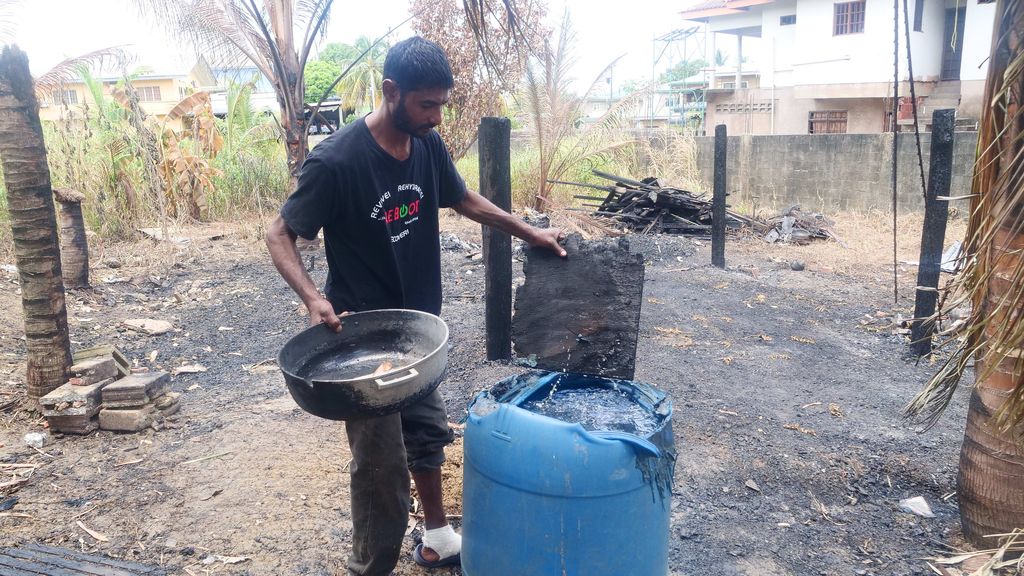 Father seeks help to rebuild home after fire - Trinidad Guardian